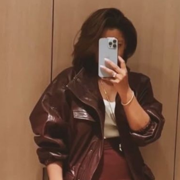 Meet the Posher Other - Meet your Posher, Audrey